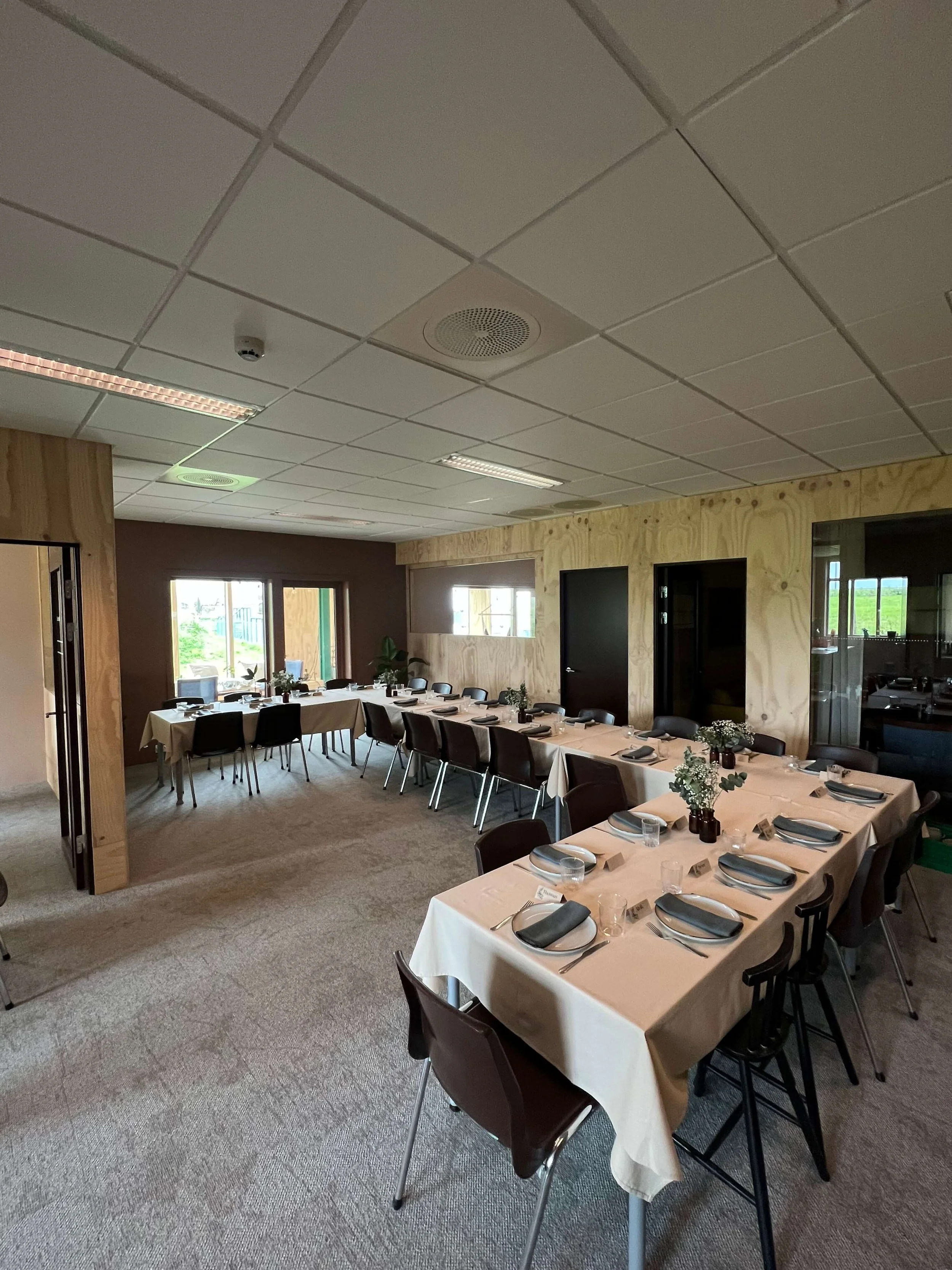 Coworken har plass til 30 stk