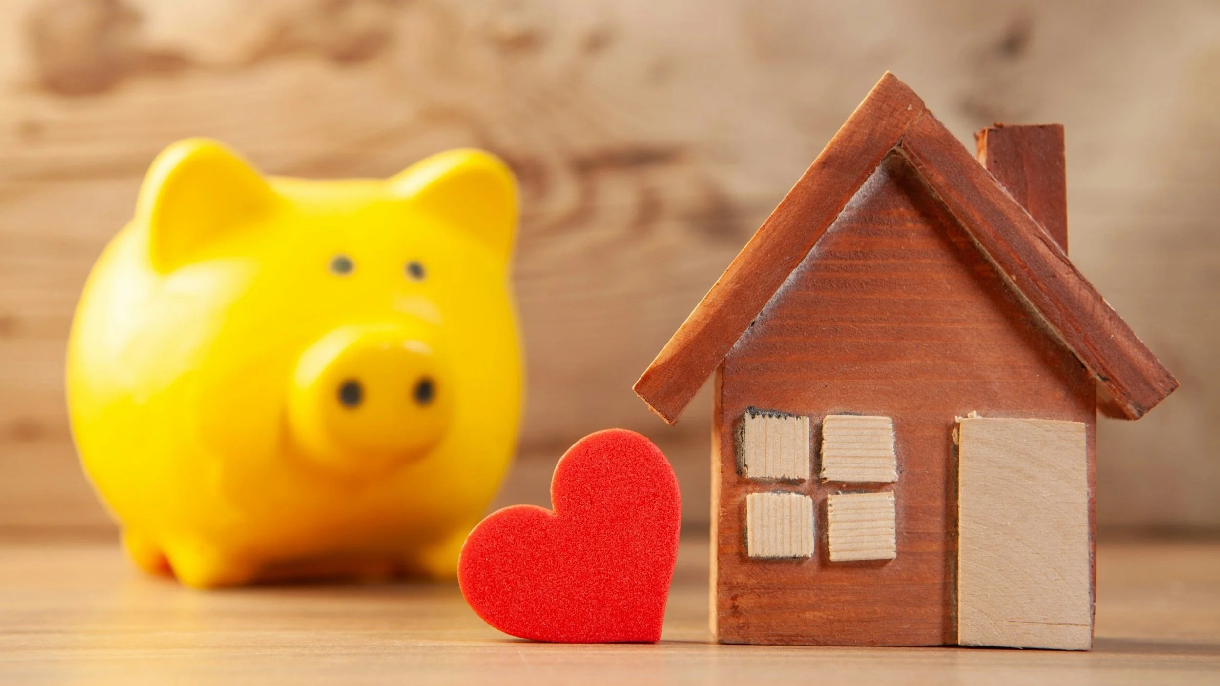 Fixed or Tracker Mortgage: Costs, Risks and 2026 Timing