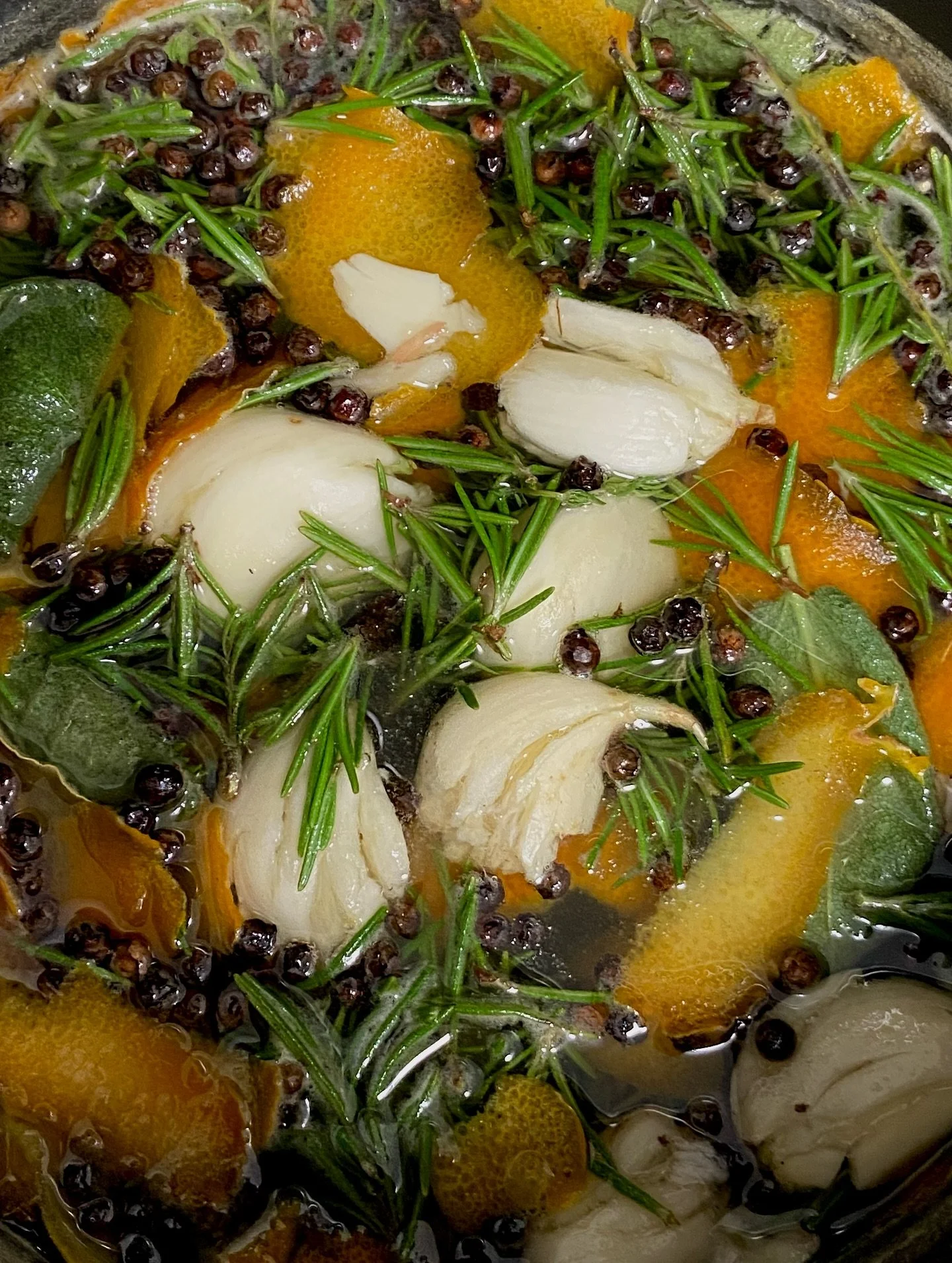 First time hosting with my hub and cooking a turkey- it was a success! ✨