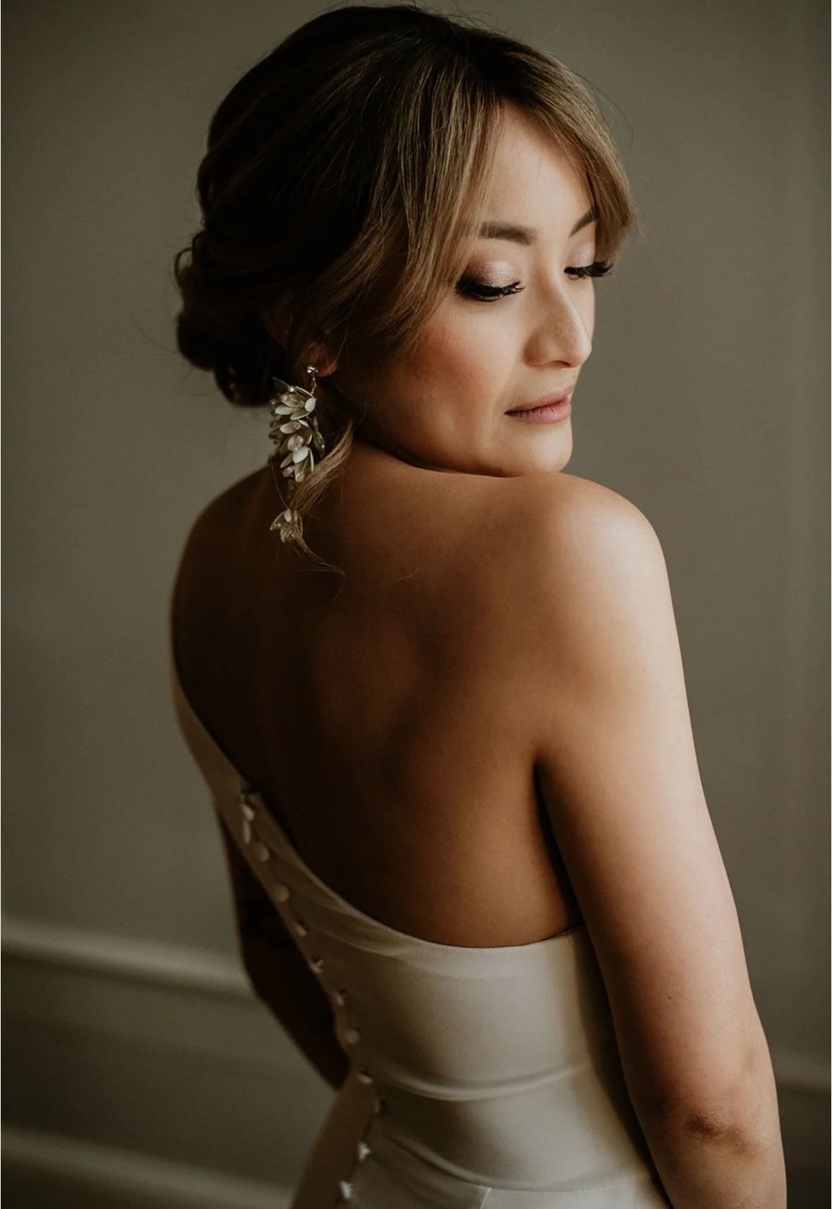 Brides makeup and hair