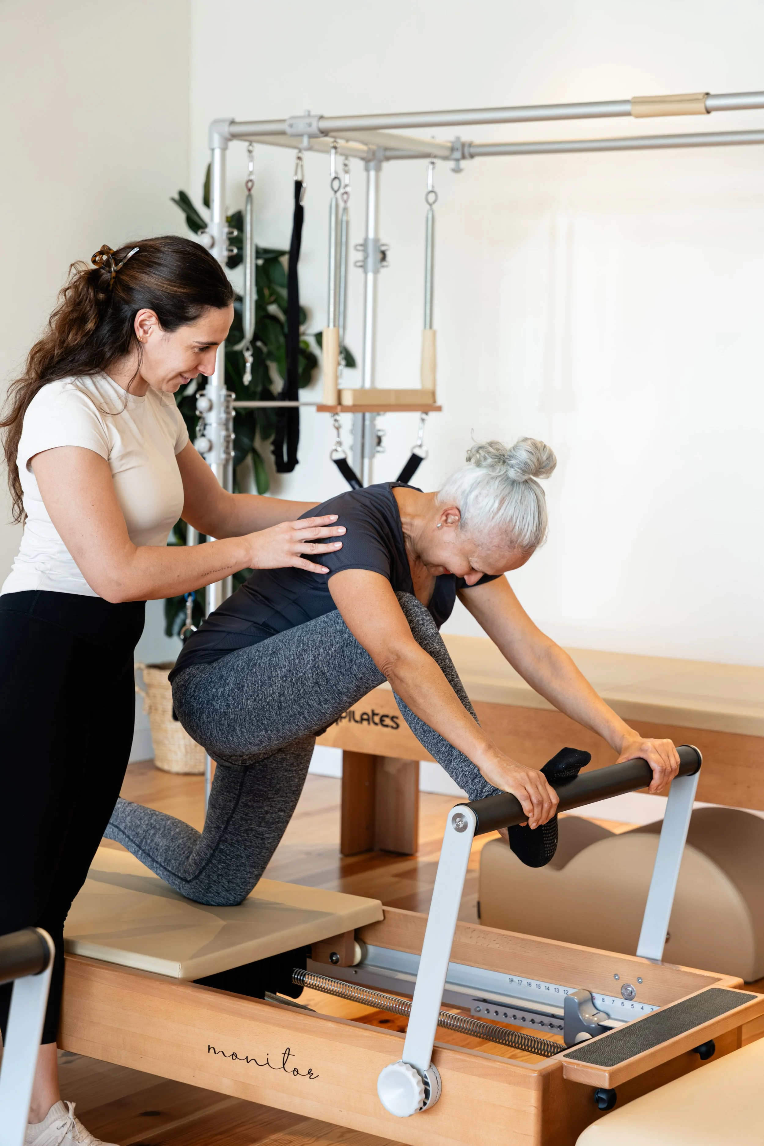 Sessão individual de Pilates para todas as idades no Plenum Studio
