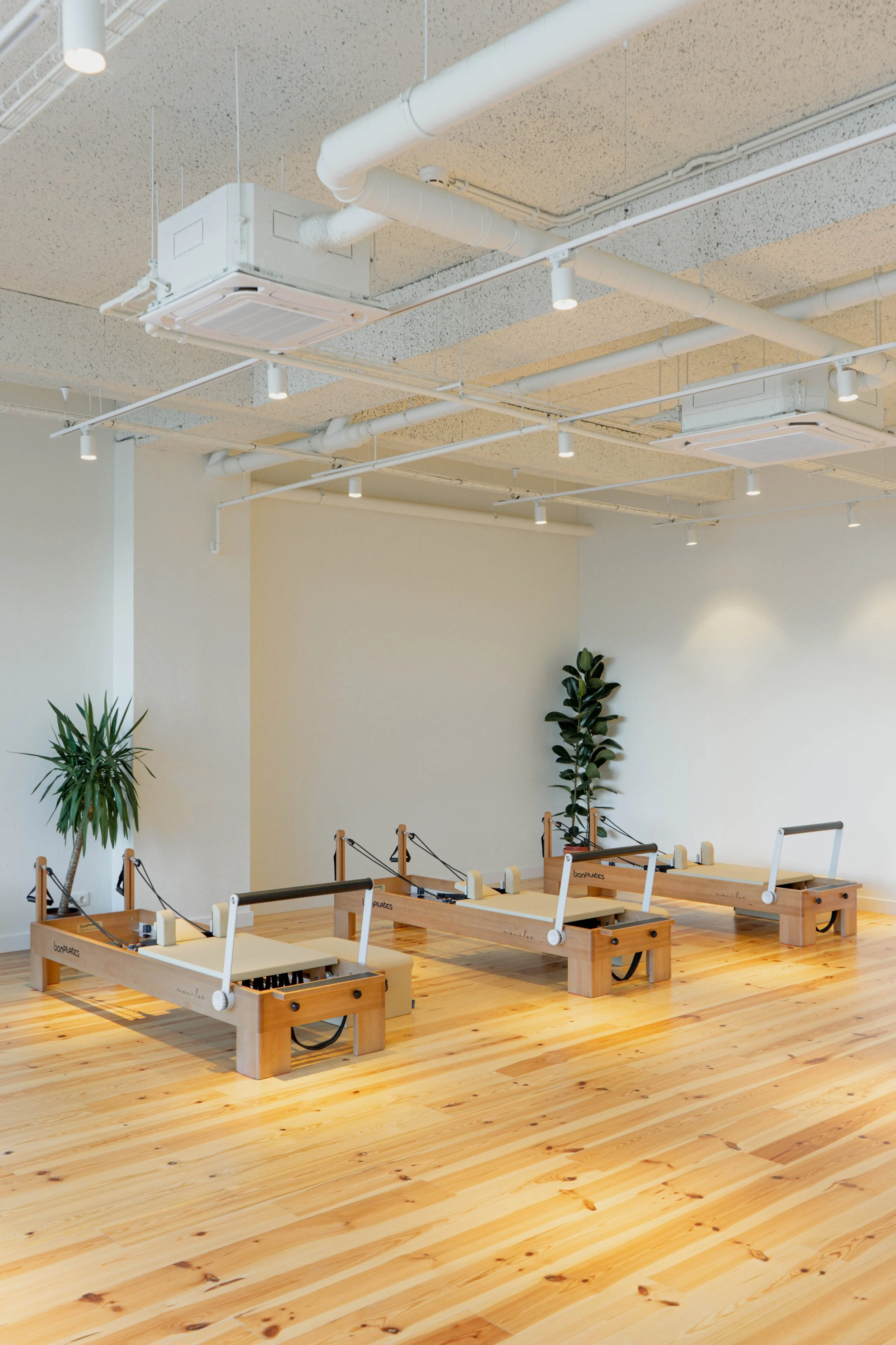 Equipamentos do Plenum Pilates Studio em Braço de Prata, Marvila, Lisboa