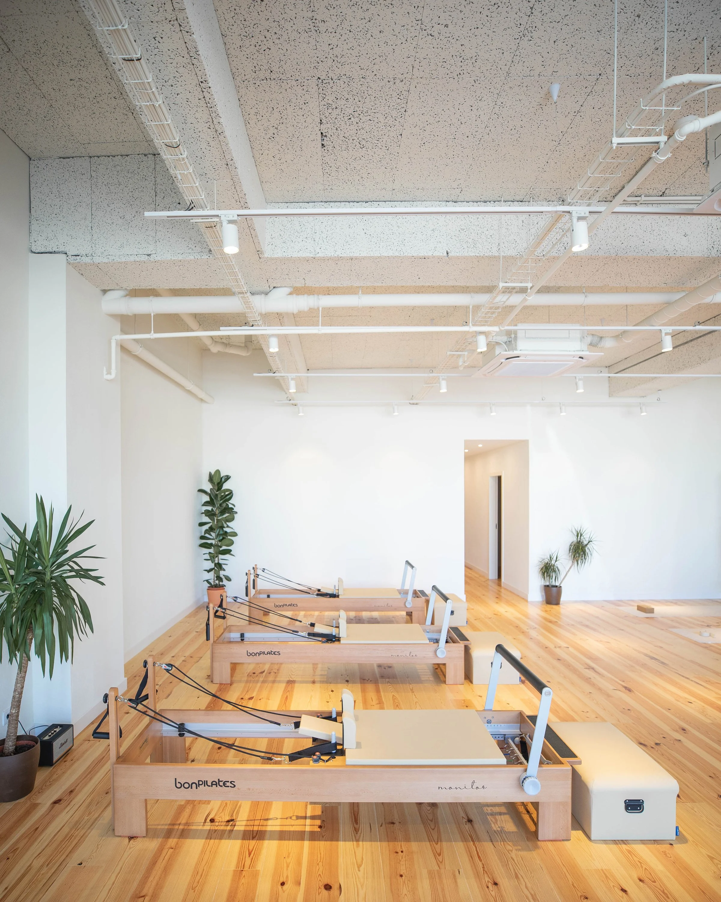 Equipamentos de treino e Pilates no estúdio em Marvila, Lisboa