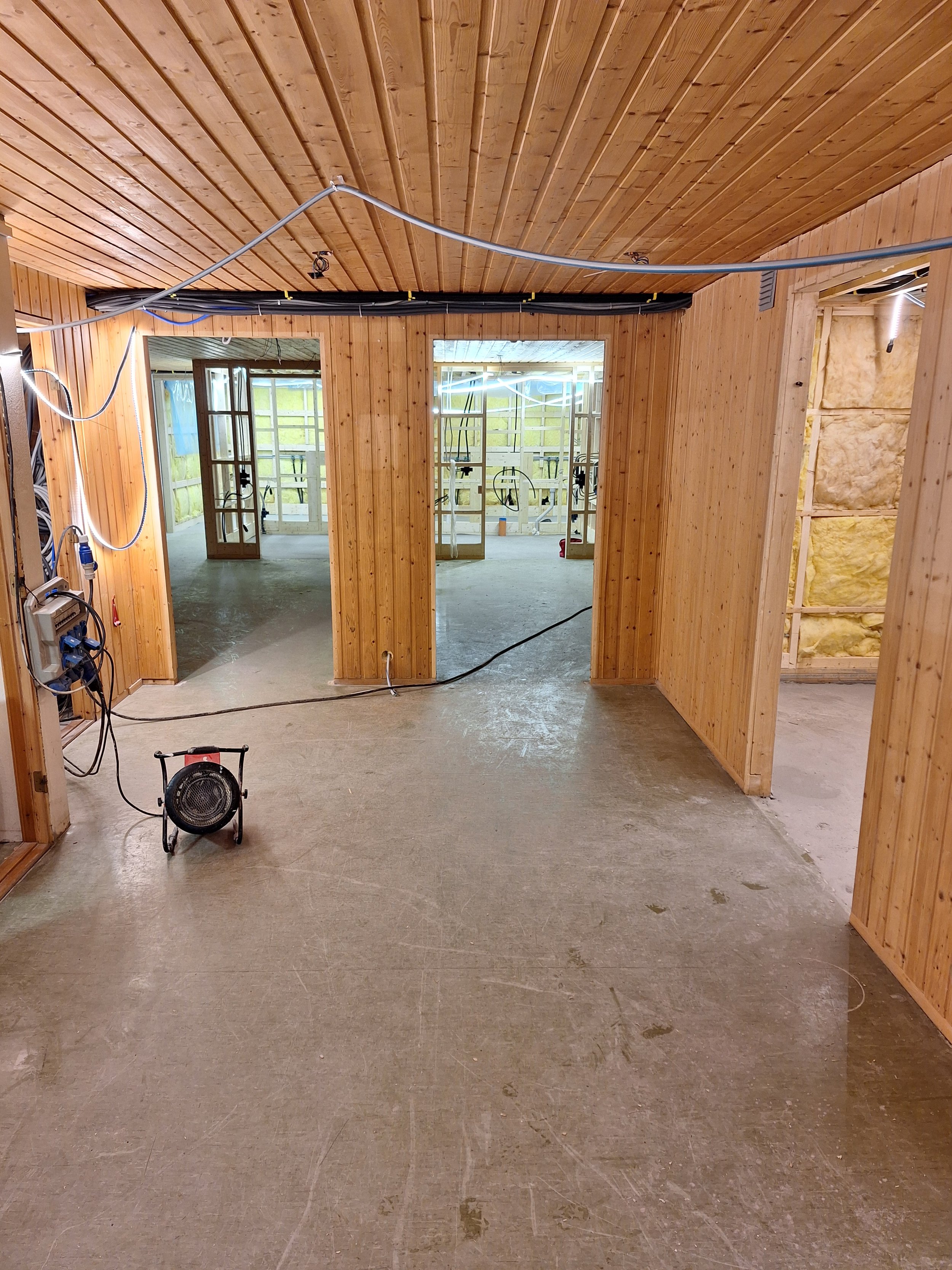 Full fart på oppgraderingen av klubbhuset og uteområdet!