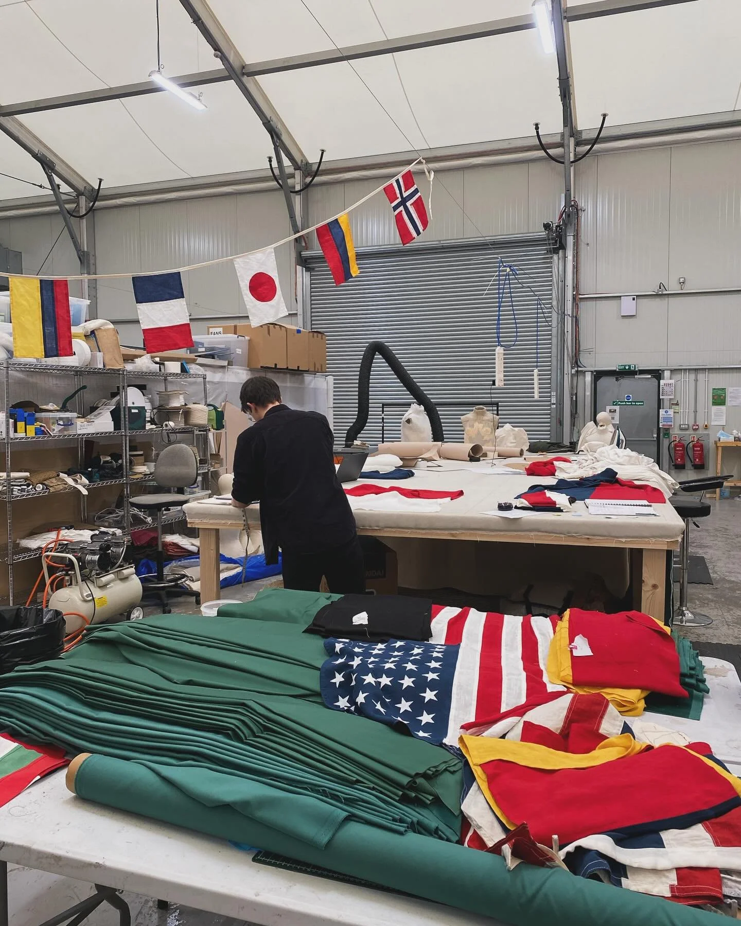 A throwback to these flags we made on Loki 2 - since they were for the Chicago world fair scenes set in 1893 we needed to make these as authentically as possible. We used a combination of linen from @linenoholic and hand dyed linen to get as close to