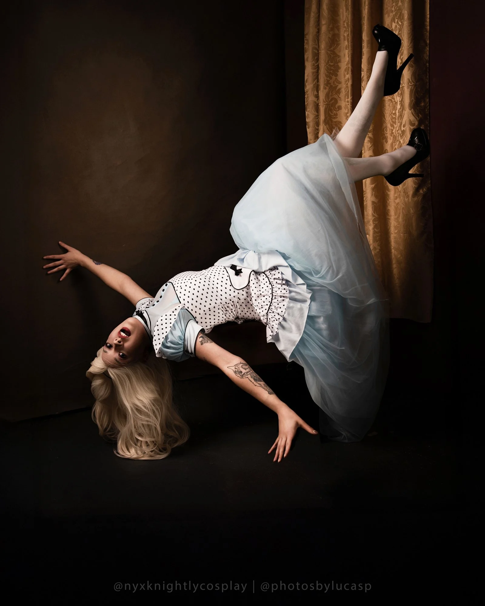 Alice in wonderland falling down a rabbit hole