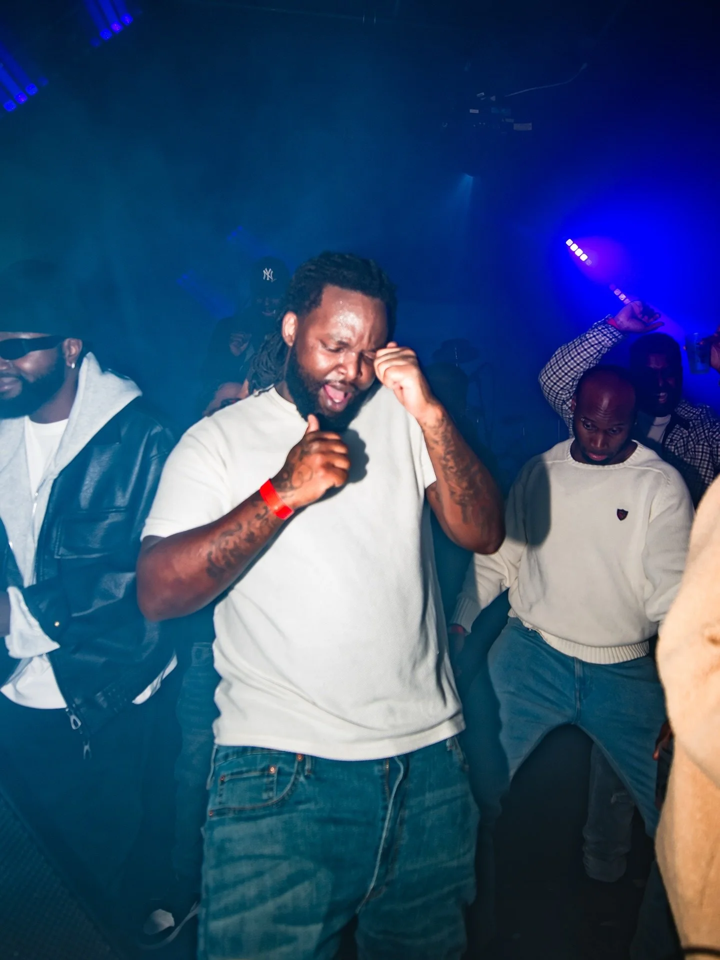 Last Saturday night 🌀🌪️

Merci Montreal 💙

📸 : @willafro