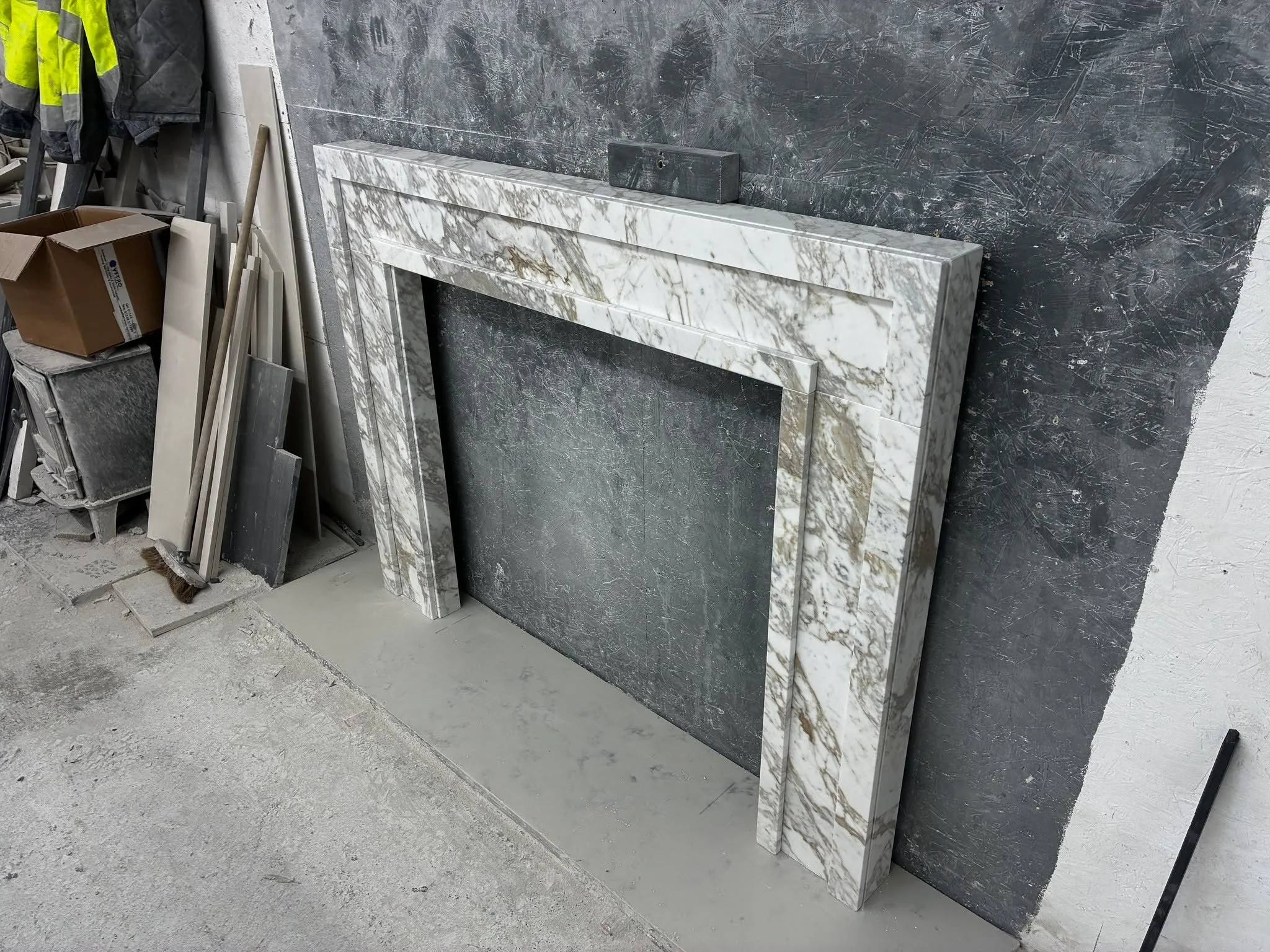 Love this one.........

We really like the strong veining on this Goring in Volakas marble. As always handmade my our wonderful masons in our Sussex workshop.

#bespokefireplace🔥#fireplace🔥 #customfireplace #fireplacemaker⛏⛏⛏ #stonemason #naturalma
