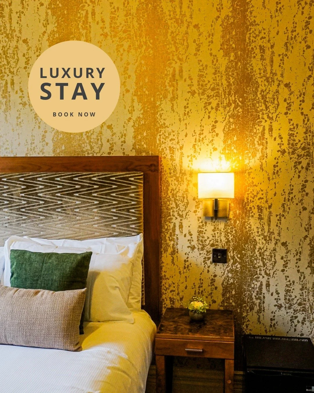 🚶&zwj;♂️ 2 MINUTES TO EVERYTHING. LITERALLY. 🚶&zwj;♂️

Spa. Cocktails. Asian BBQ. Lakes. All on your doorstep.
No car. No stress. Just pure Lake District bliss.
This is location done RIGHT!

📍 Cranleigh Boutique, Bowness

Book it now : https://the