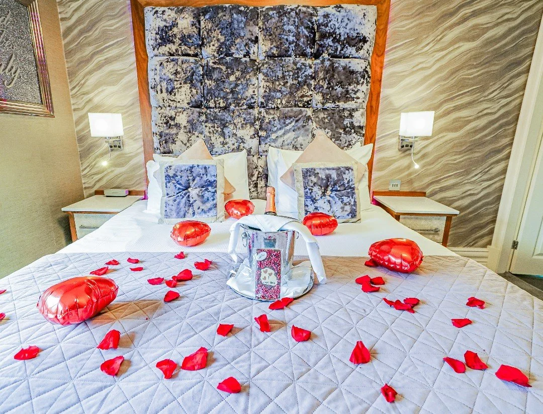 ROMANCE, SIMPLIFIED. 🎁

The best Valentine&rsquo;s gifts aren't found on a high street&mdash;they're found in the peace and quiet of a Cranleigh Boutique room.

Our "I Love You" package handles every detail so you can focus on each other. 