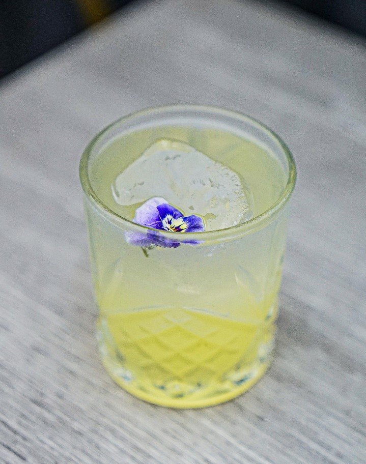 The Cranleigh Key Opens More Than Your Door. 🔑✨

Consider it your personal pass to the best of Bowness &mdash; 15% off at every turn, from the moment you check in.

Sip something spectacular at Fizzy Tart&eacute;. Pull up a seat at BAHA for bold Asi