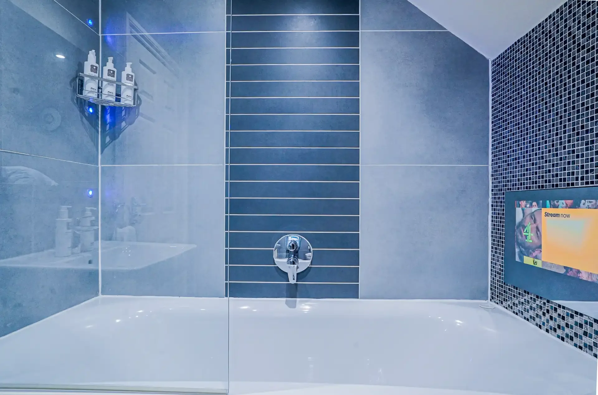 superior room 7 boutique lake district hotel bowness on windermere