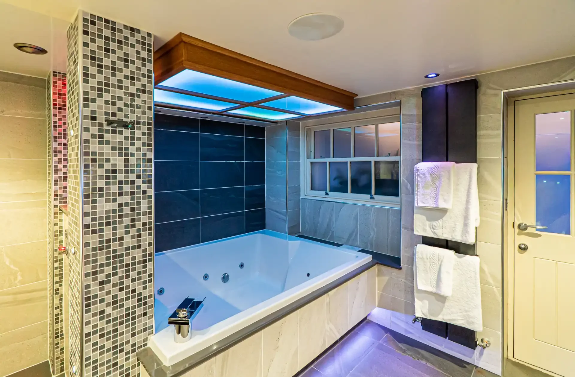 indulgence suite spa bath hotels in bowness in windermere