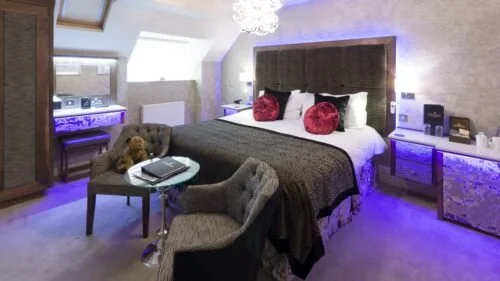 The Cranleigh Boutique Superior Room 8 img 1