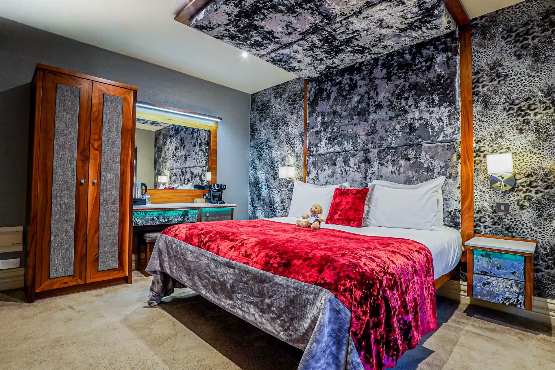 Windermere Hotels Luxury Room at Cranleigh Boutique