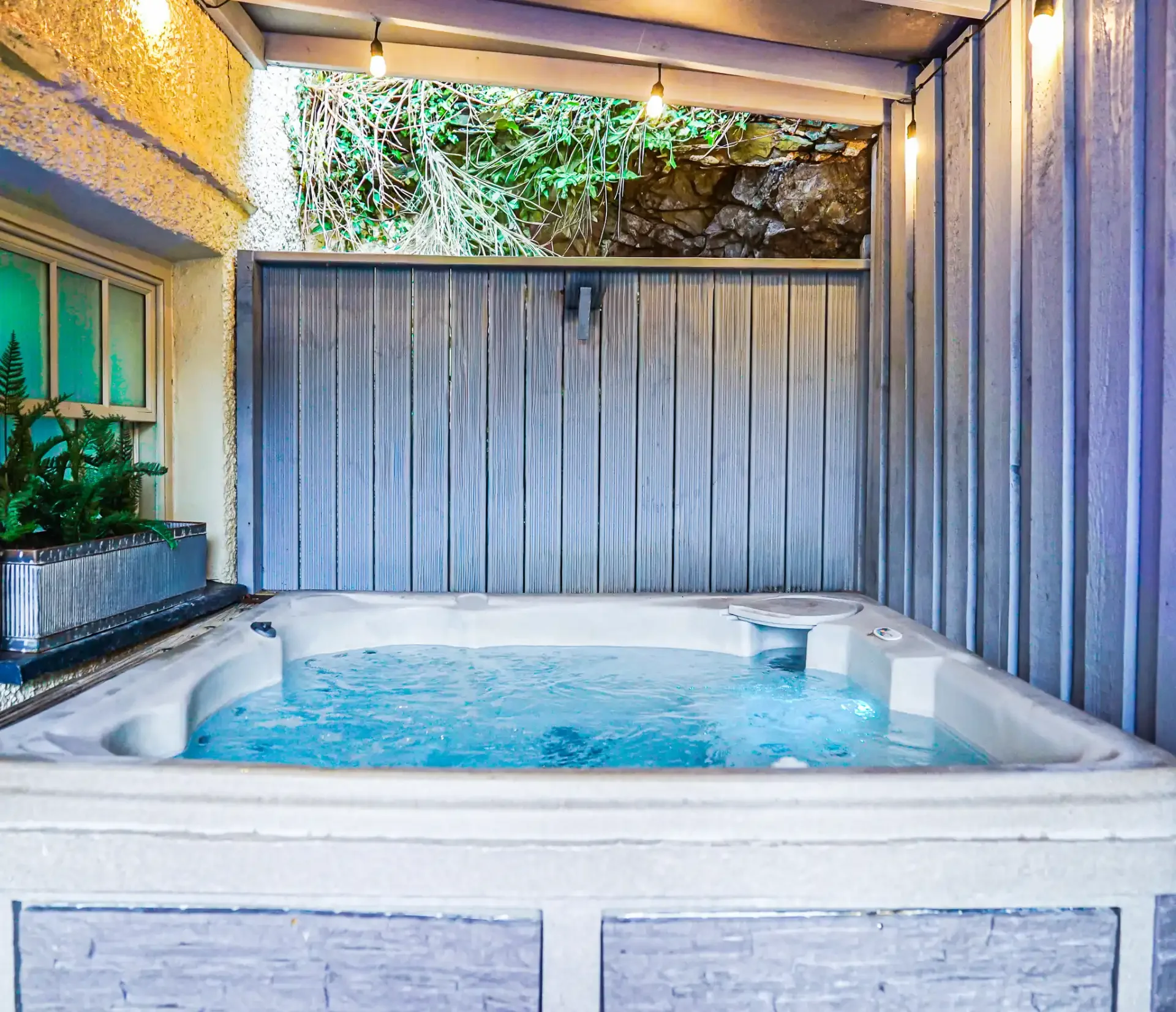 hotels in bowness on windermere indulgence  suite hot tub breaks