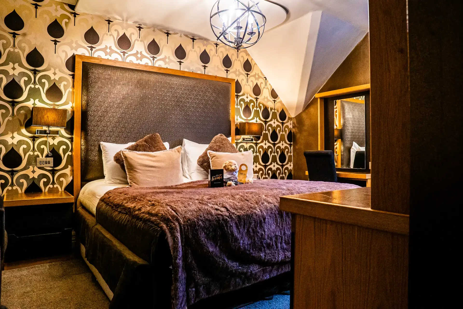 boutique hotel windermere super king size bed