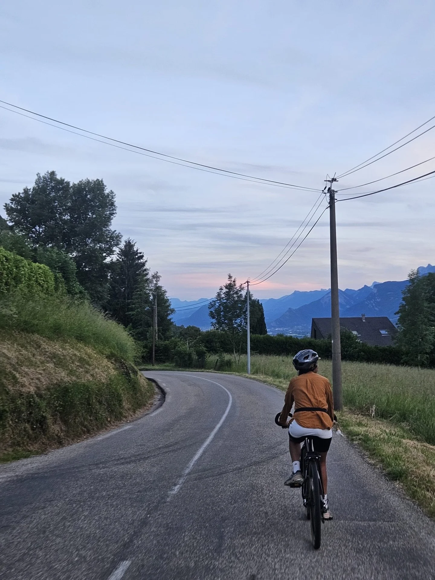 V&eacute;lo, vue et partage de notre repas TooGoodToGo 😄