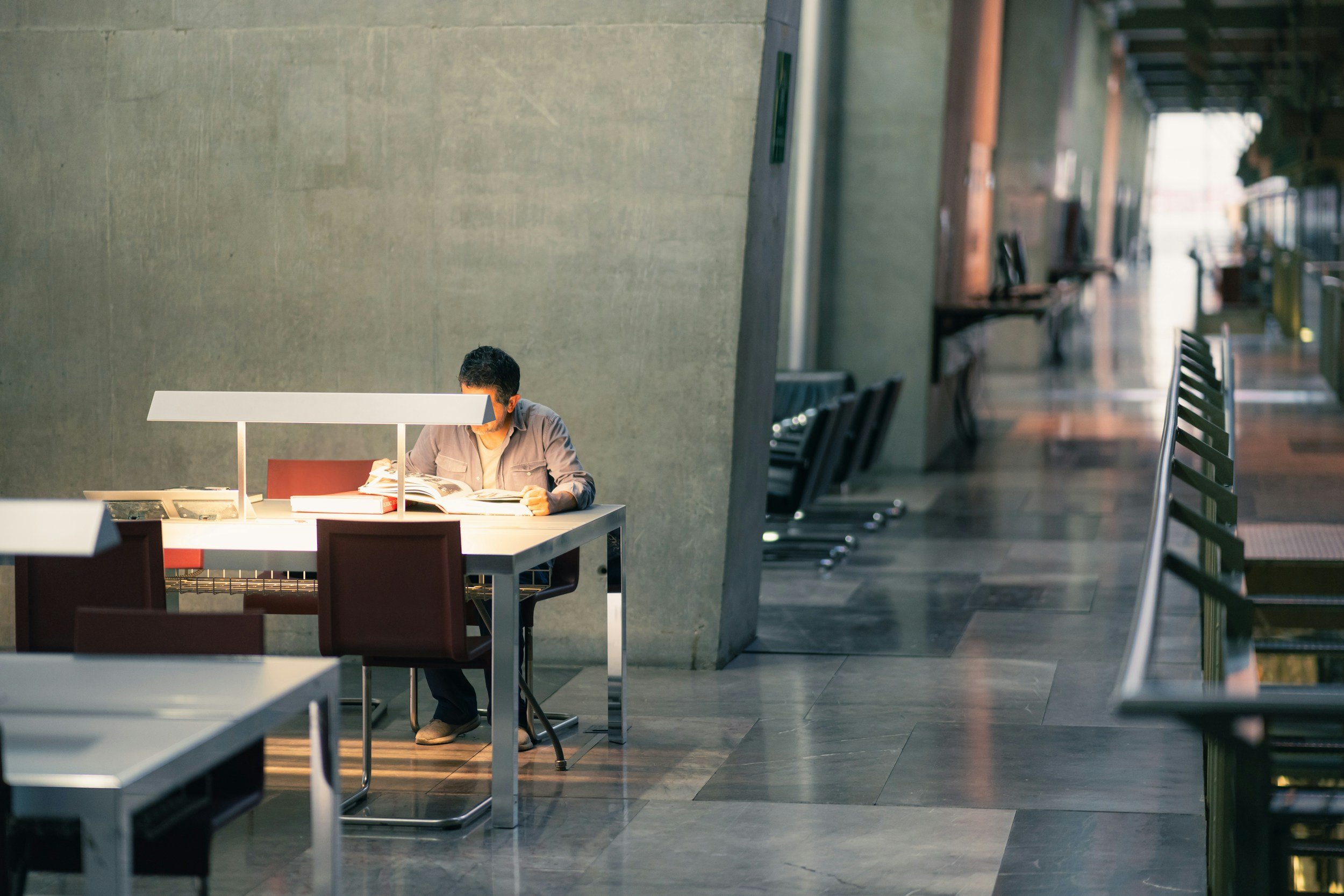 Why Should Your Business Outsource Accounting Services?