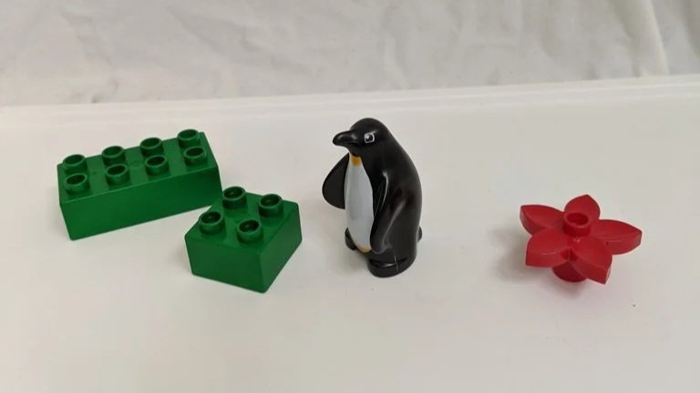 Zoo: Penguin Polybag (SBC)