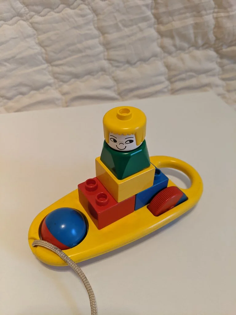 Rock 'n' Roll Pull-Toy (SBC)