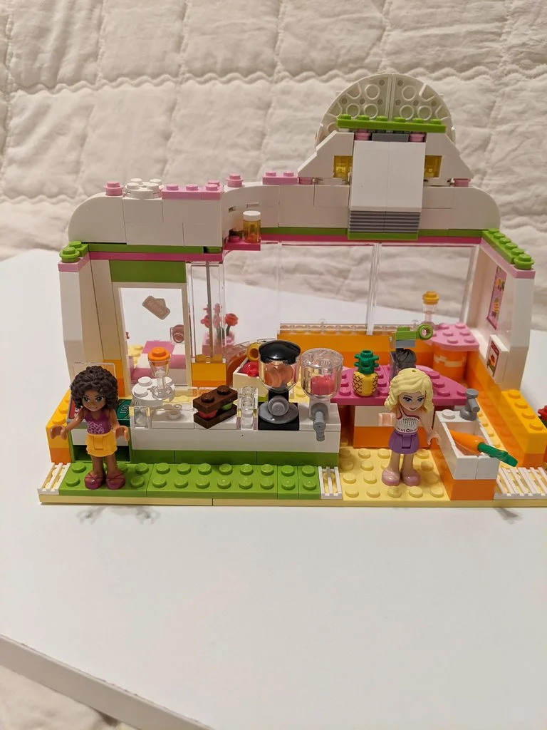 Heartlake Juice Bar (SBC)