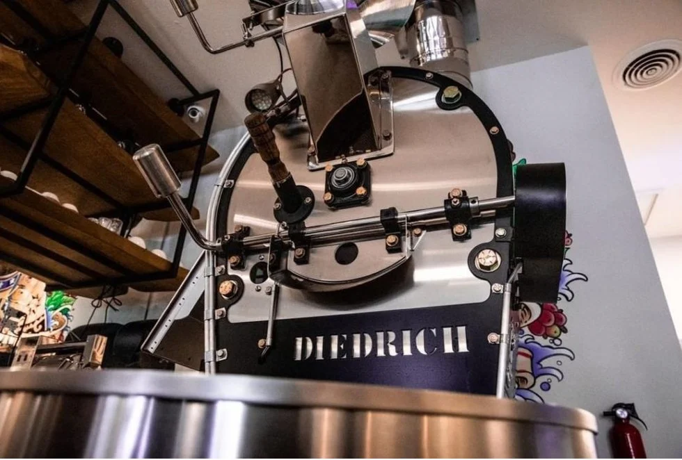 Coffee roasting machine