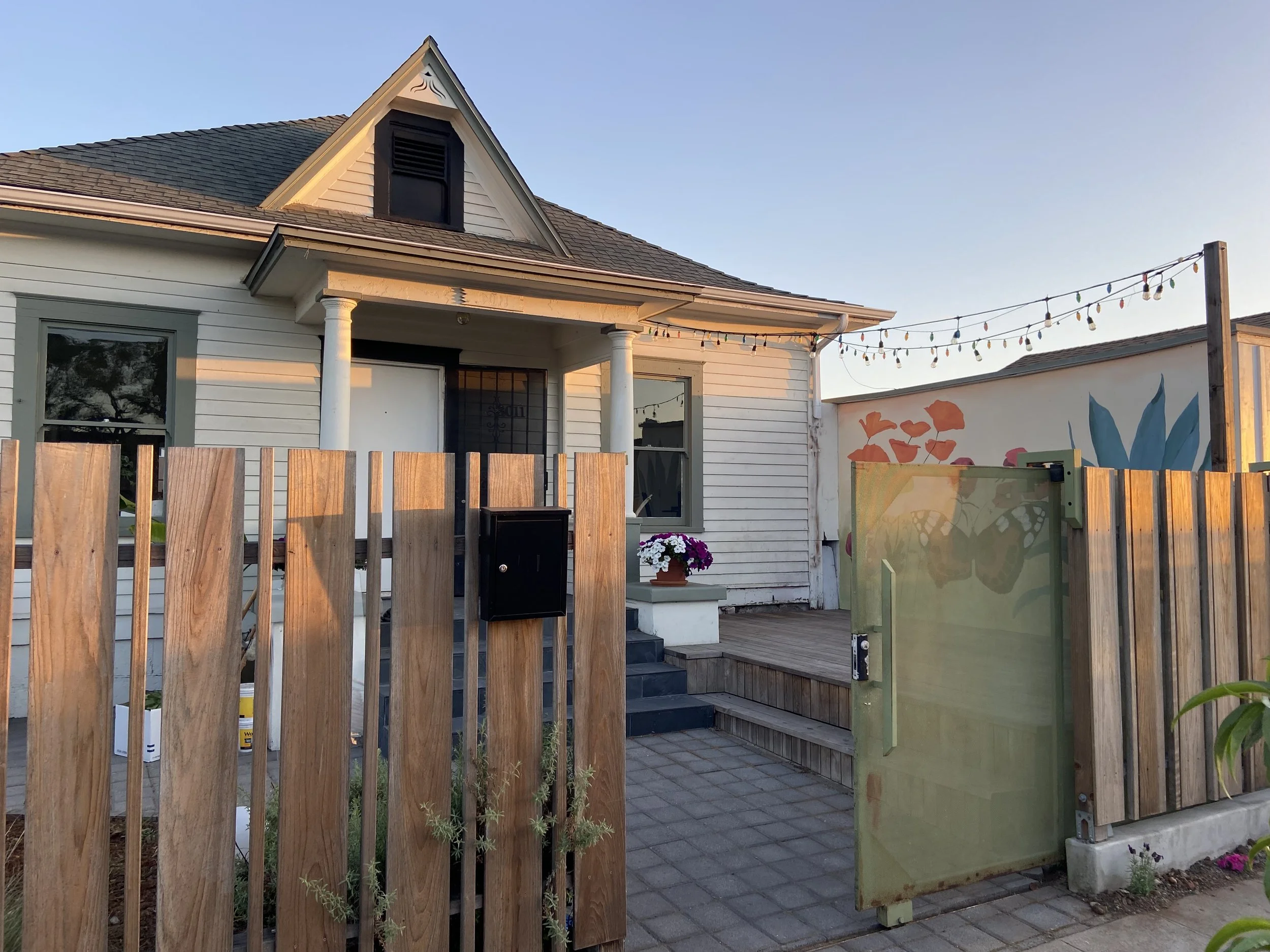 Exterior of The Ivy School