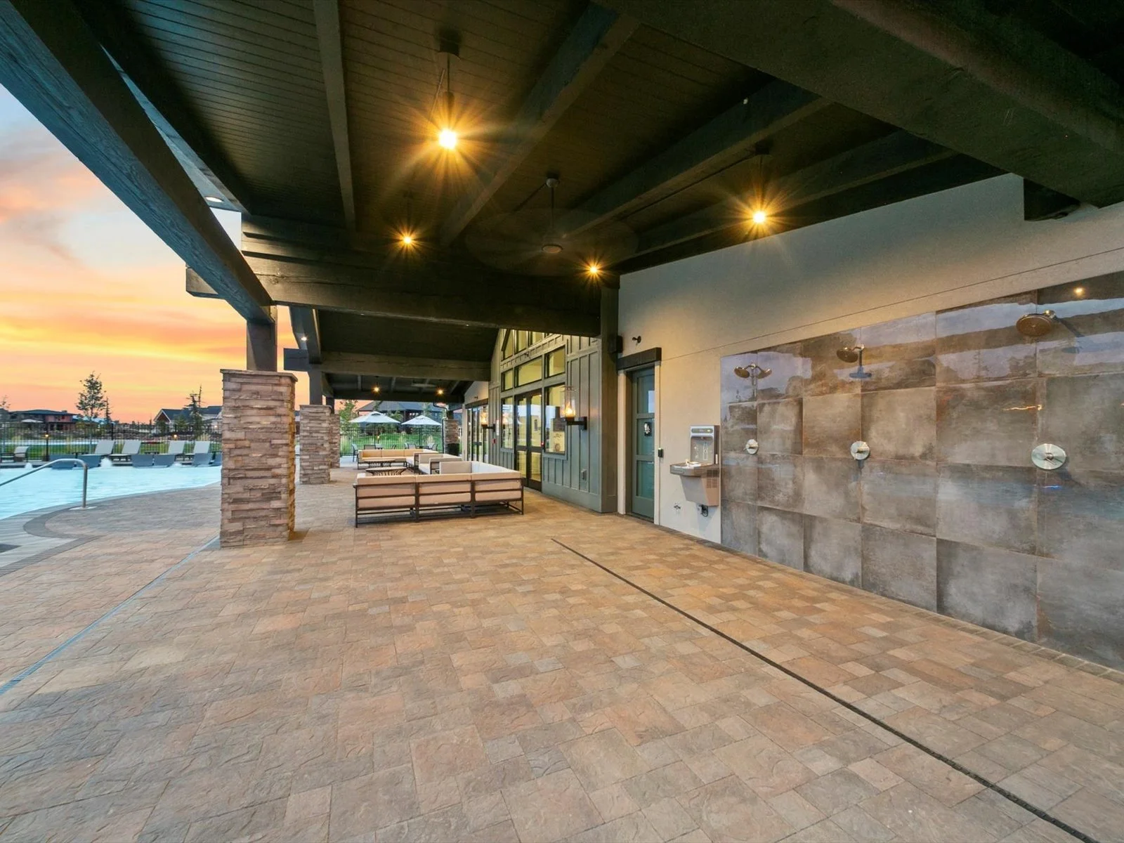 Terra View Pool Outdoor Showers Eagle Idaho