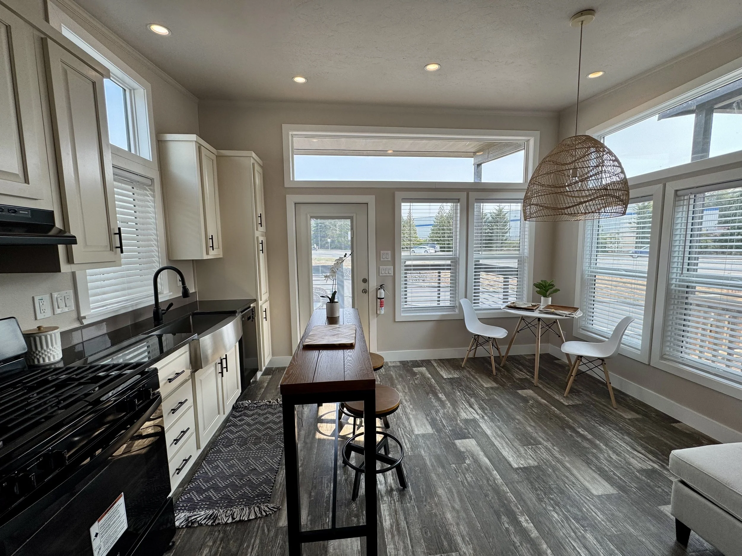 Ponderosa kitchen and living room (example)