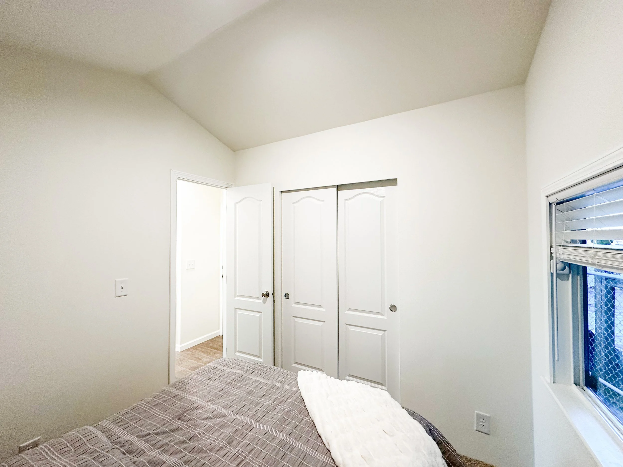 Portland Maple lot model bedroom closet