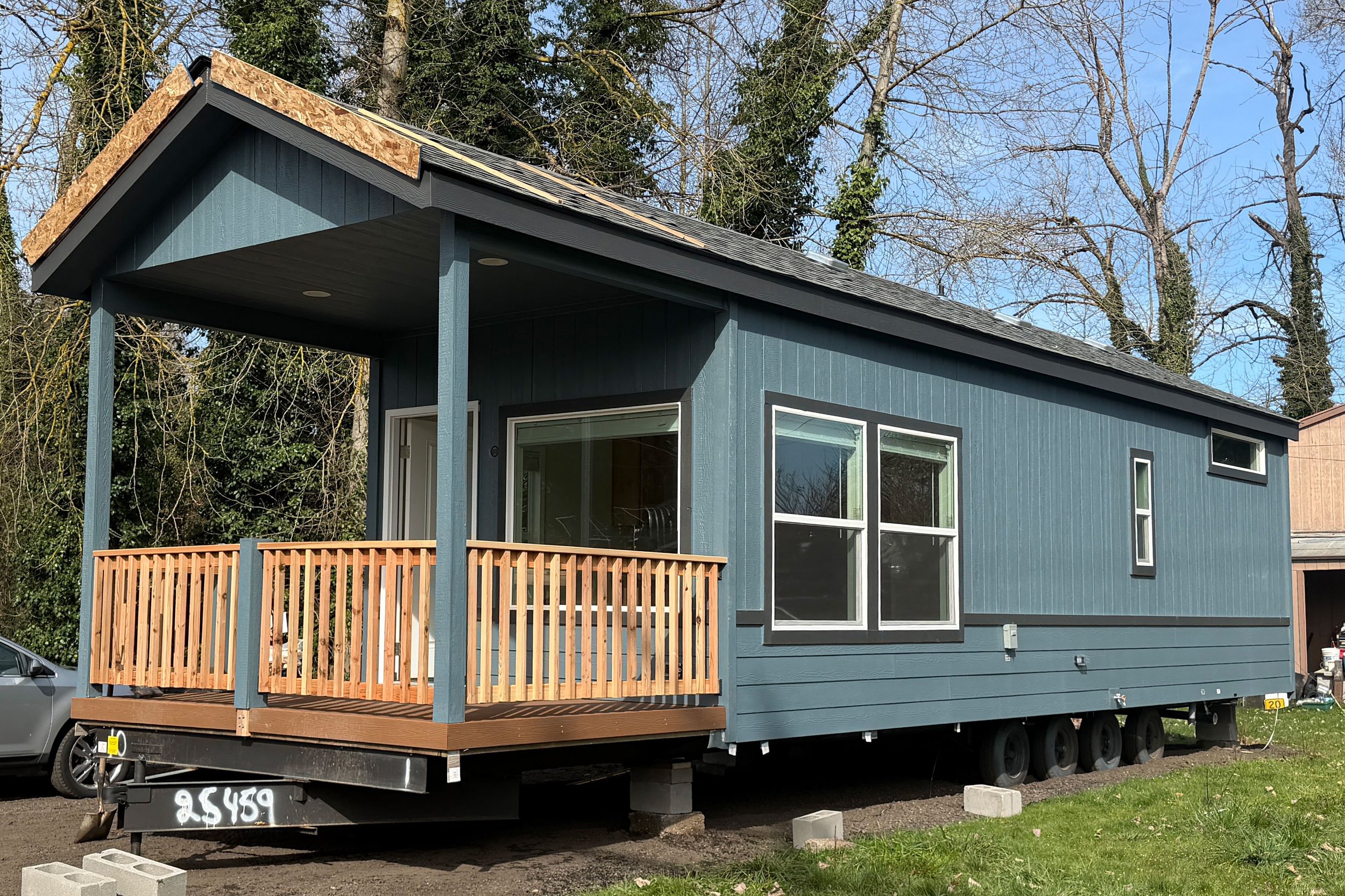 Willow with Slate Tile exterior and Iron Ore trim