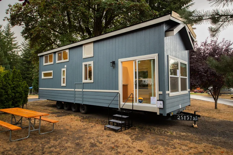 Alder inventory model on the lot at Toutle River RV Resort in Castle Rock, WA