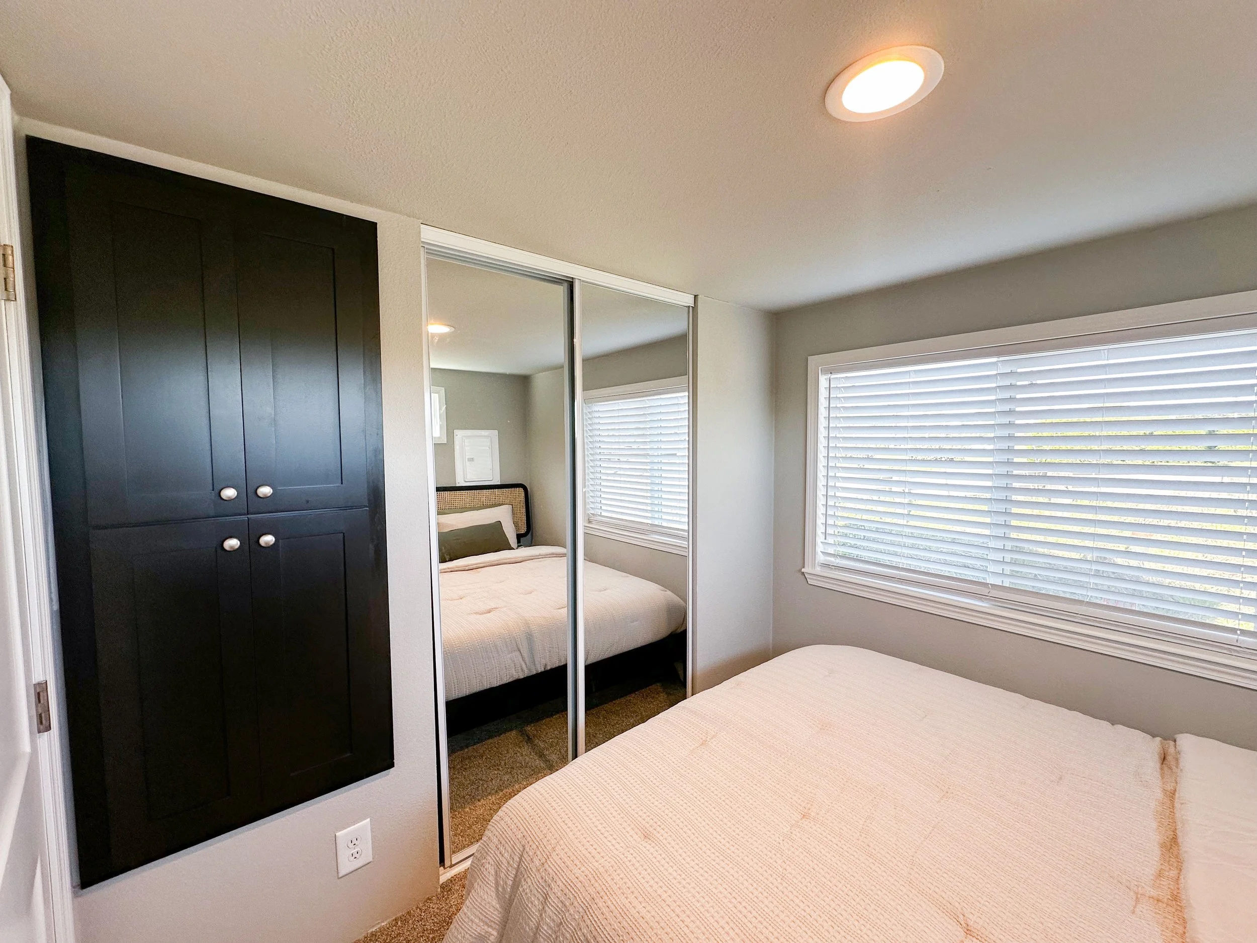 Snohomish Hemlock model bedroom closet and storage