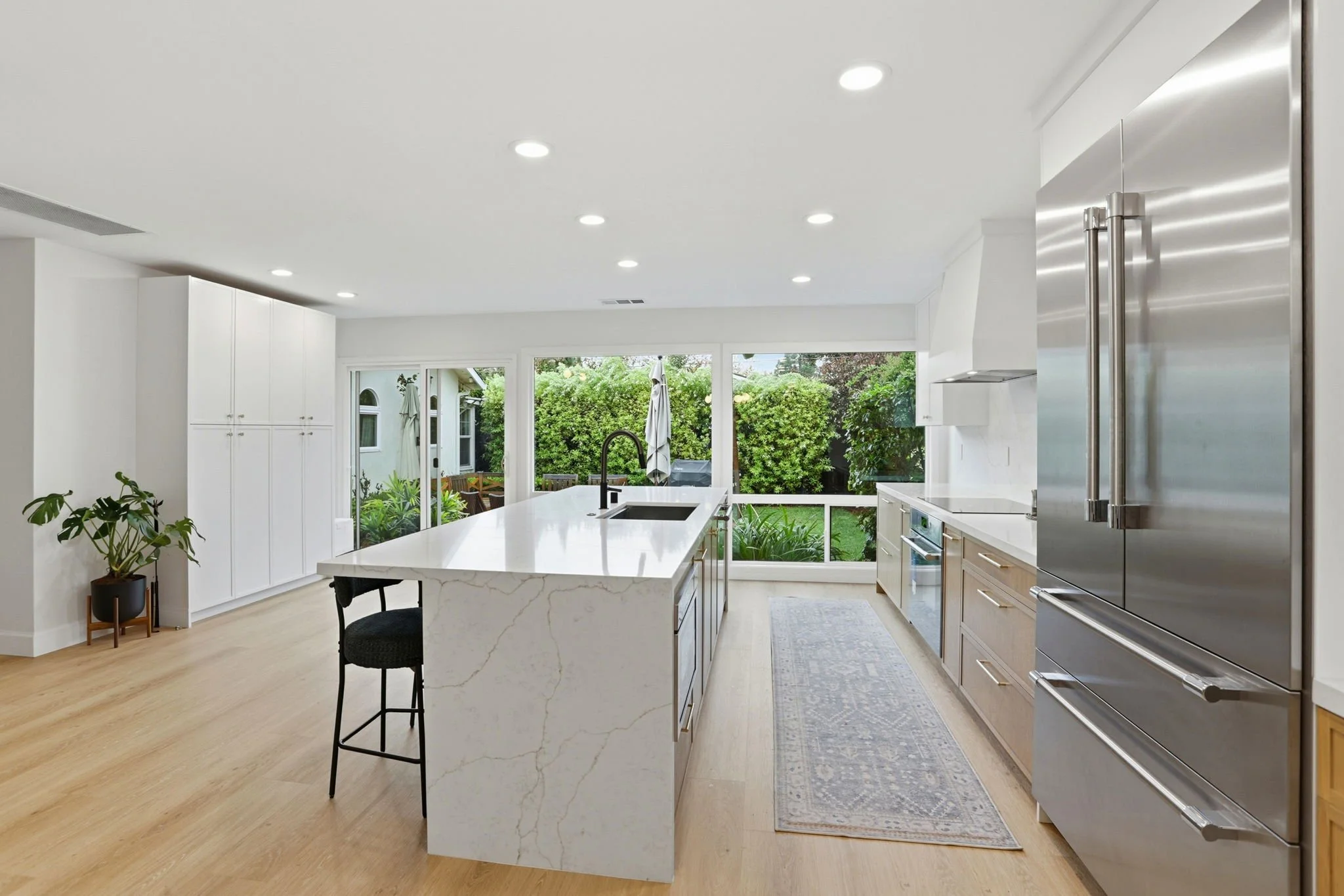 6-006_F8_995 Starflower Ct.jpg