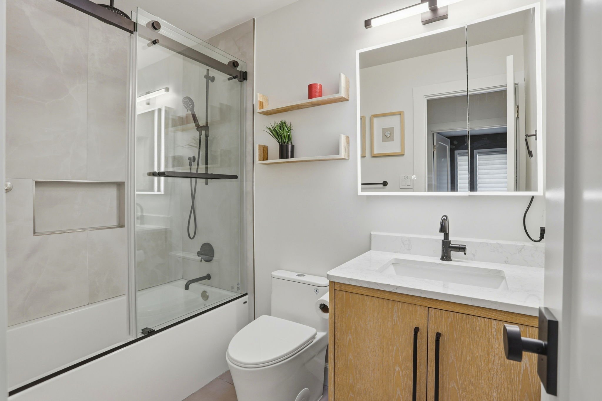 14-014_F8_995 Starflower Ct.jpg