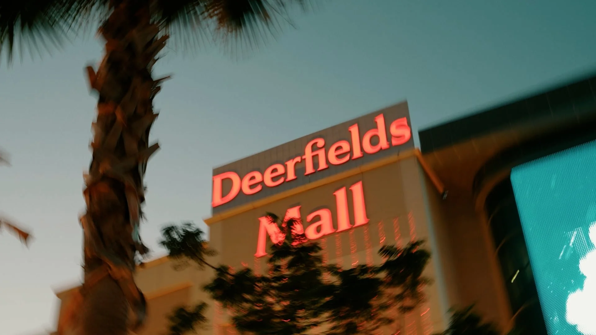 Karji Store | Michael Cinco