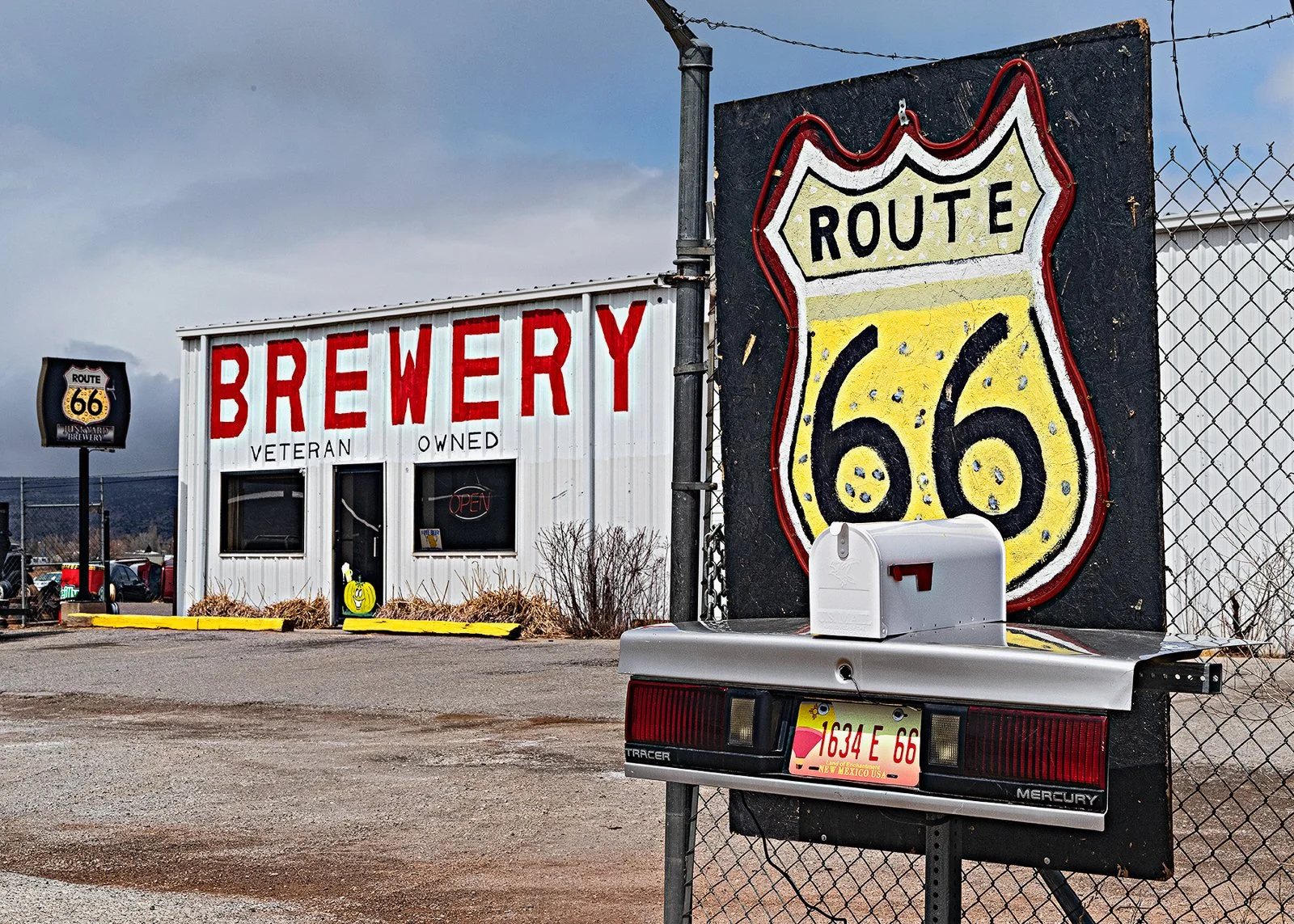 Rt 66 Brewery sign (Z6581)-2.jpg