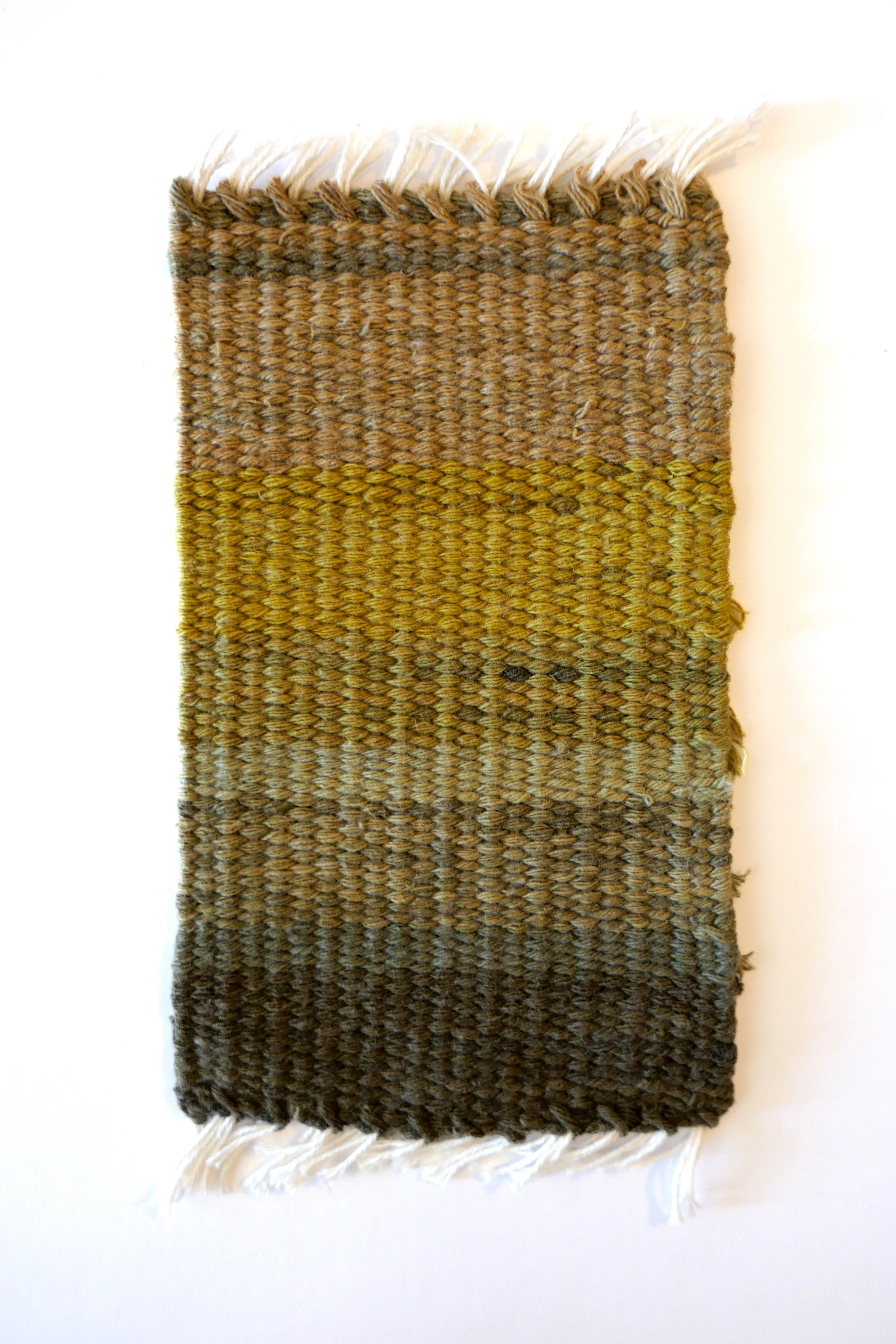 045
2026
Hand dyed woven cotton thread
Framed to 8 x 10"