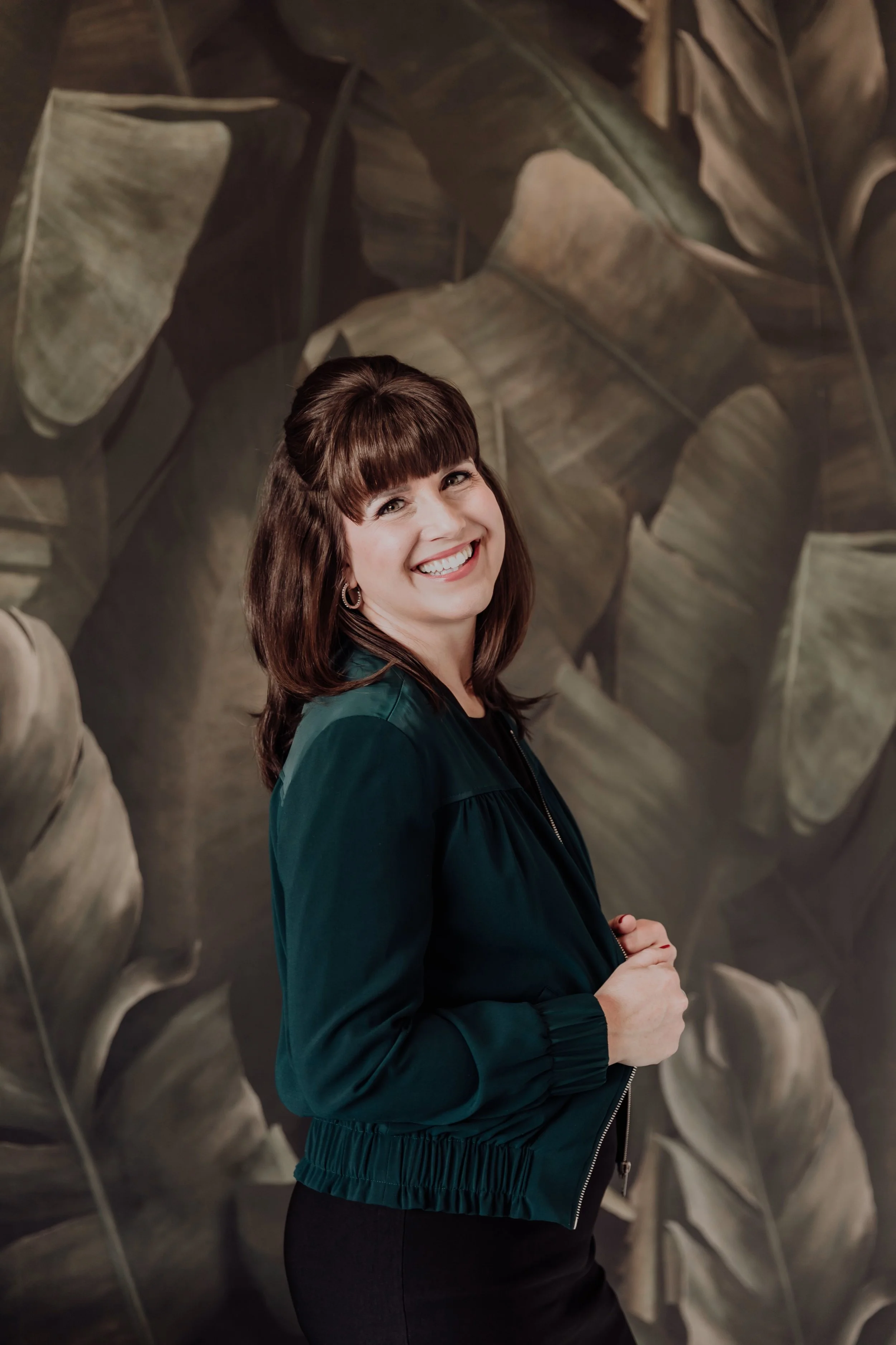 April Headshot - Click to Meet April