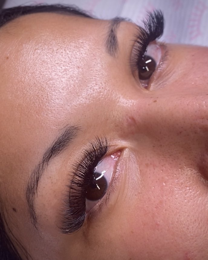 Volume Lashes