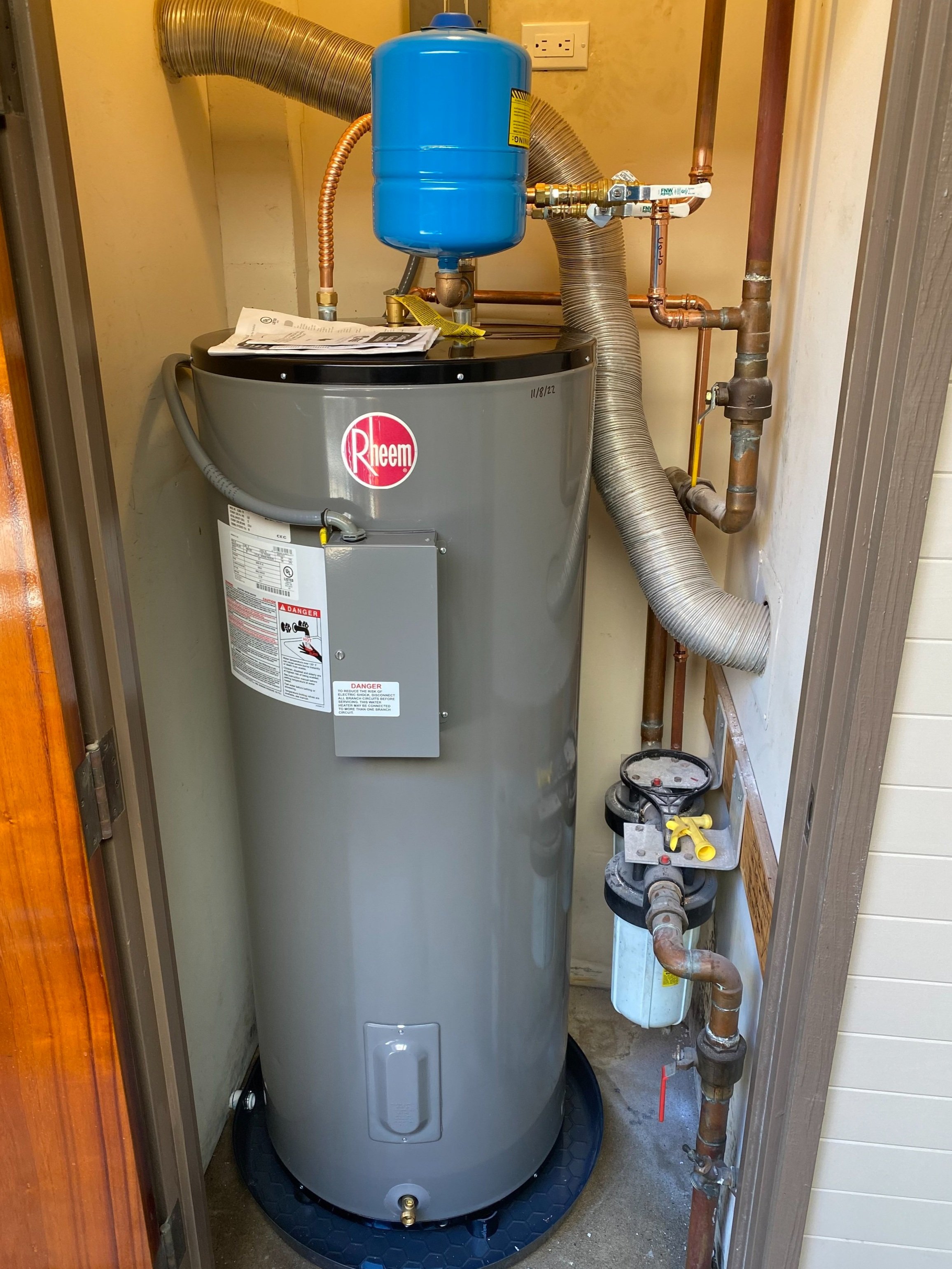 water heater replacement.jpg