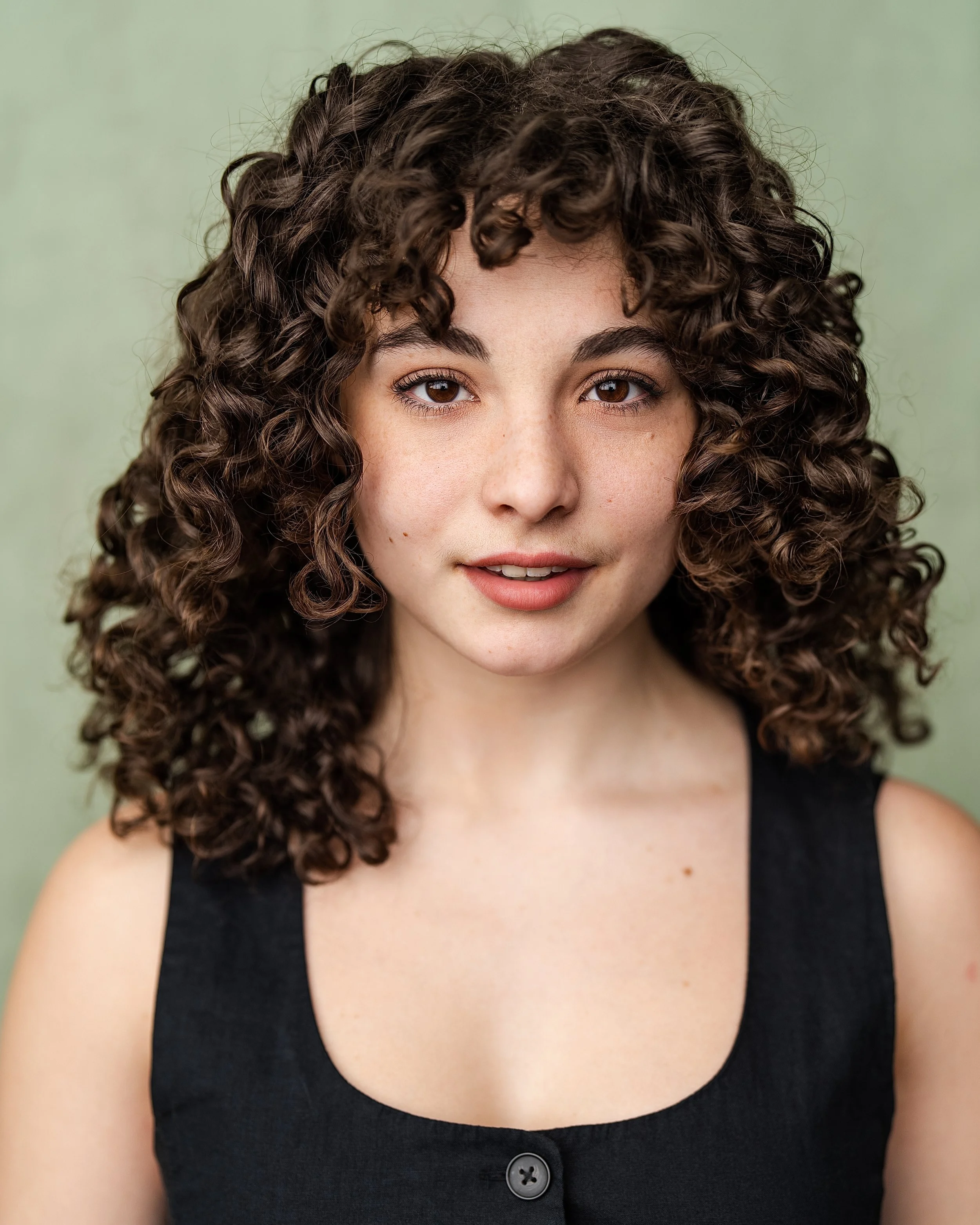 Alexa Smith headshot_.jpg