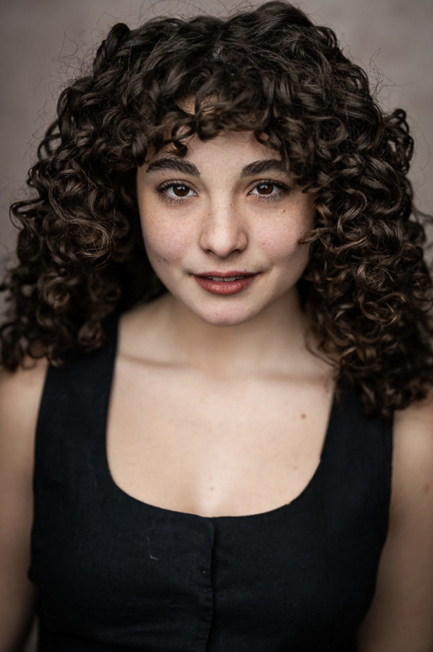 Black tank headshot.png