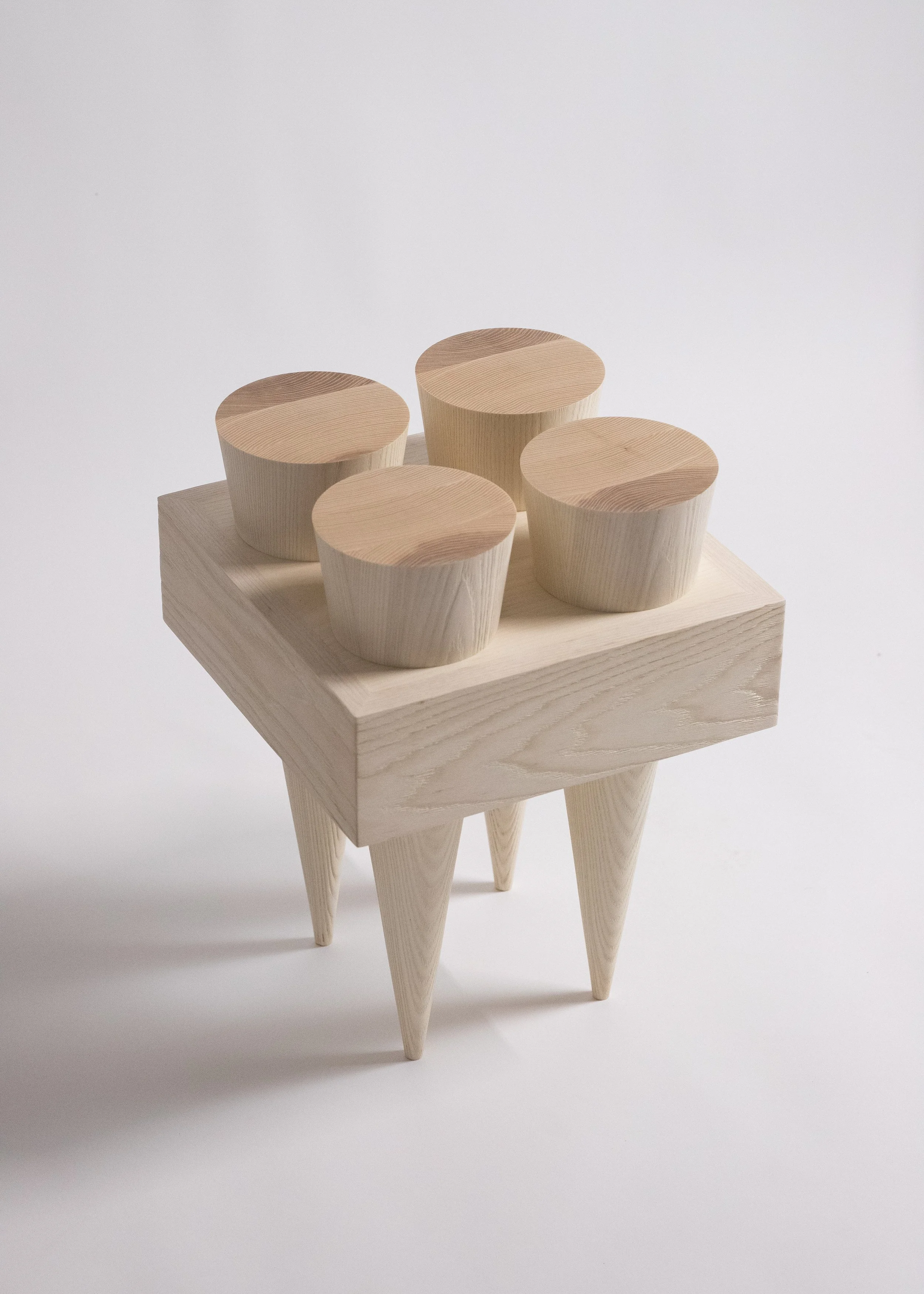 AJACSTUDIO_PIERCED-TABLE_4.jpg