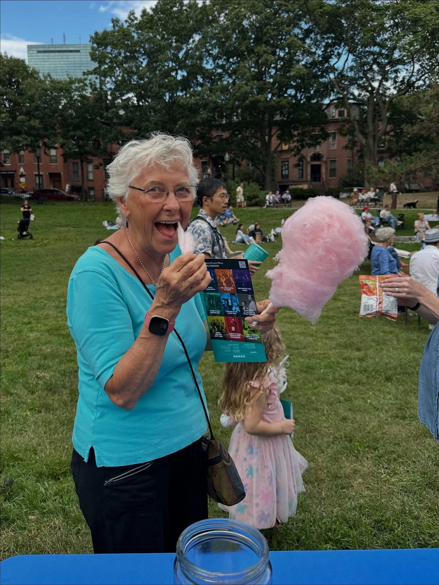 Everyone loved the cotton candy at Sunday&rsquo;s concert 🎶🍭 Big thanks to Scott from The Corridor for the sweet treat! Stay tuned for more photos from @bostonlyricopera&rsquo;s performance in the park.