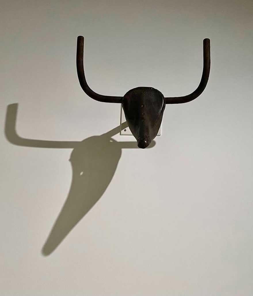 Picasso, cabeza de toro 1942

#oppulensse #picasso #art #deco