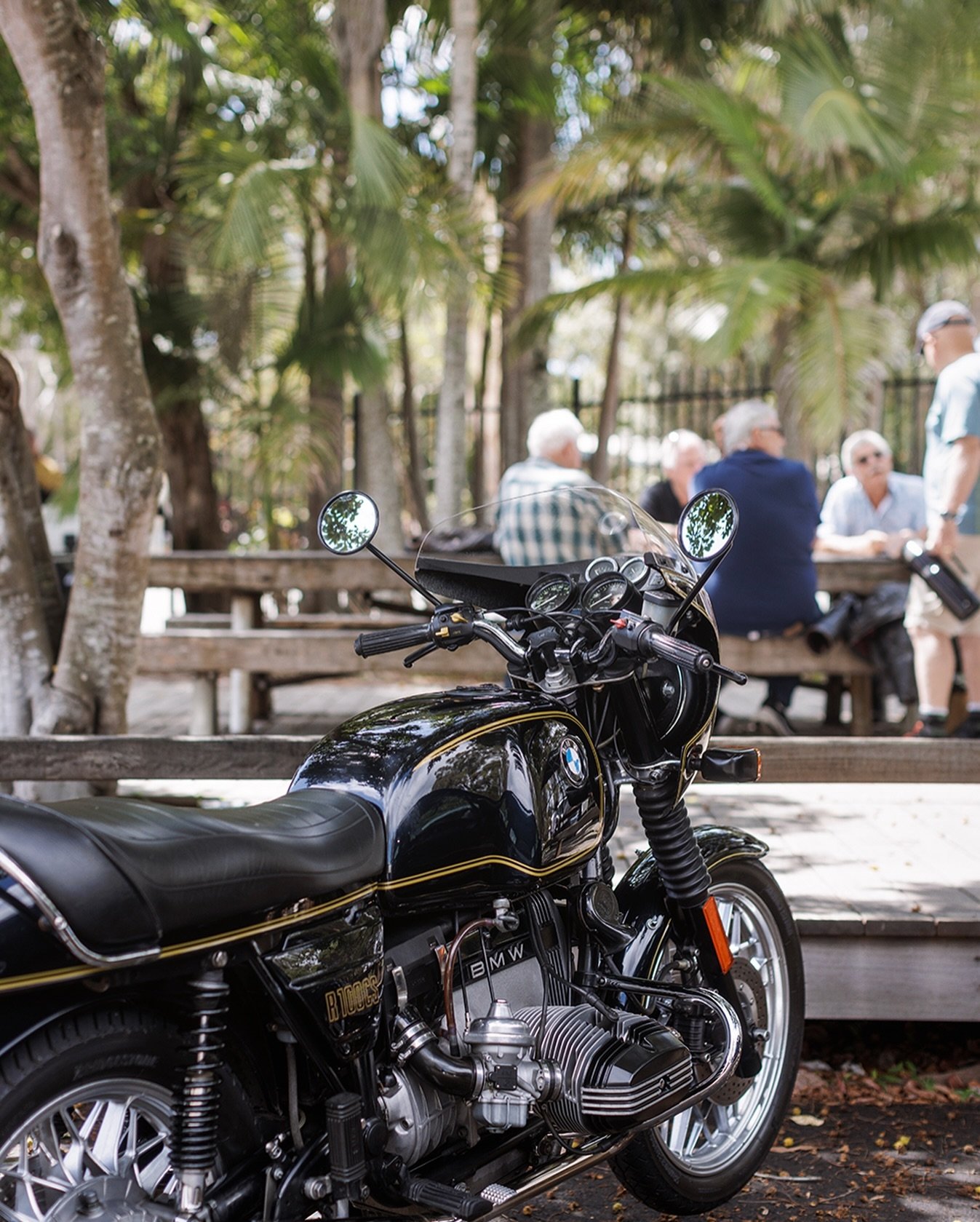 Bikes and coffees - The perfect place to gather after a leisurely ride
.
.
#bikeclub #rides #motorbike #fellowshipdrive #coffeeandbikes
