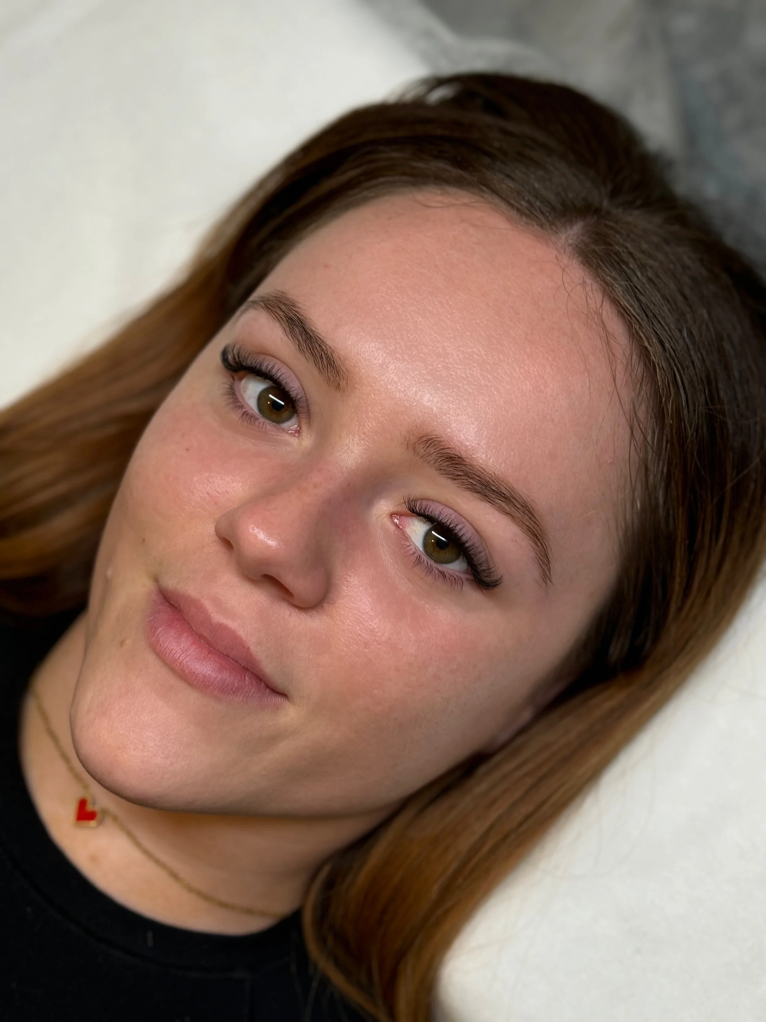 natural volume lashes - using glam pro mades.jpeg