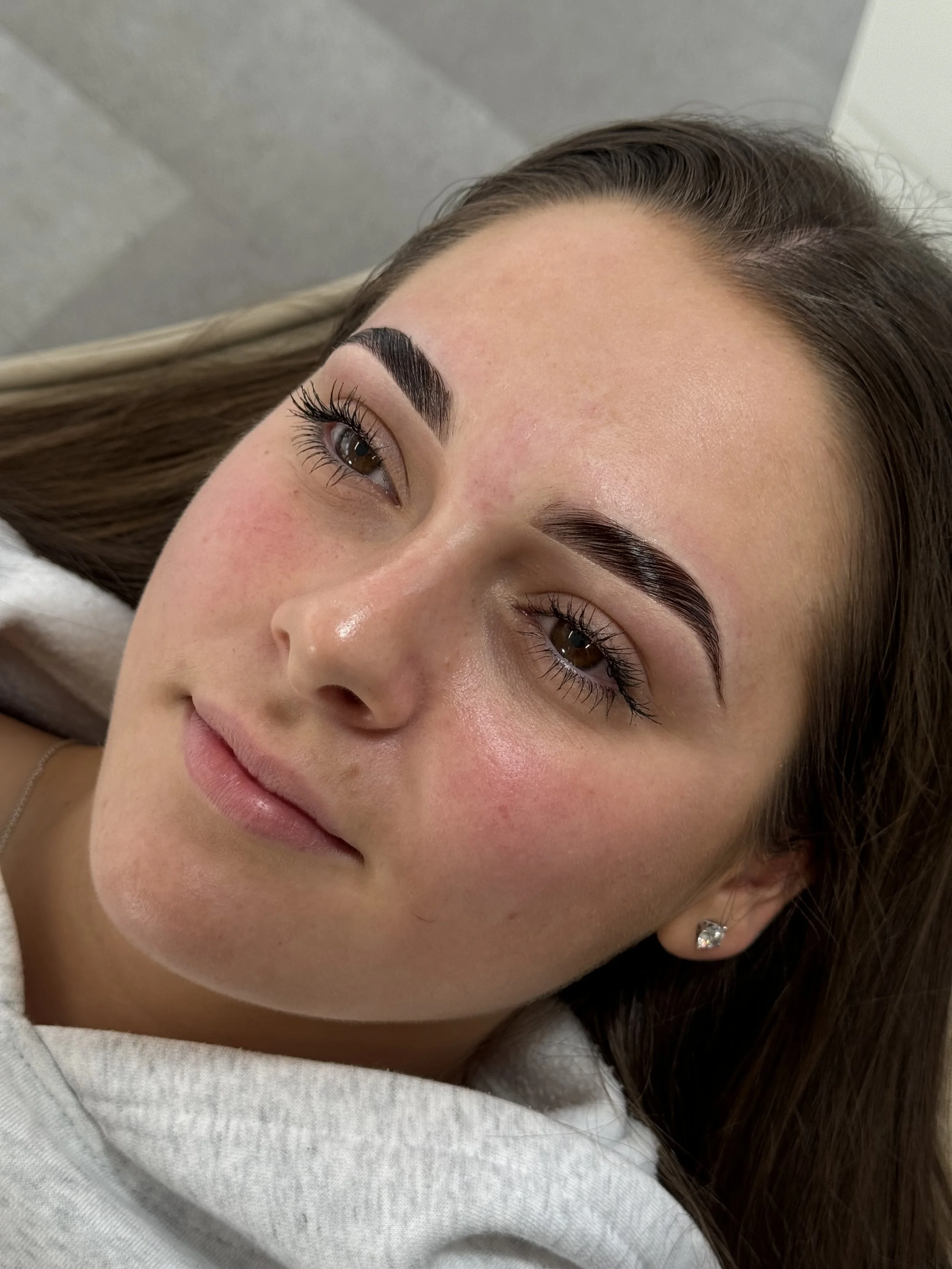 Brow service - Lamination + Hybrid dye (1).jpeg